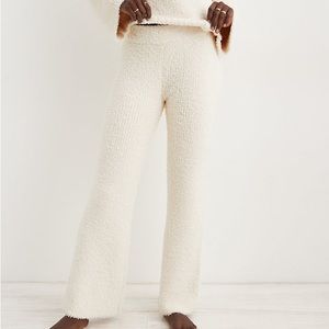 Aerie Marshmallow Lounge Set